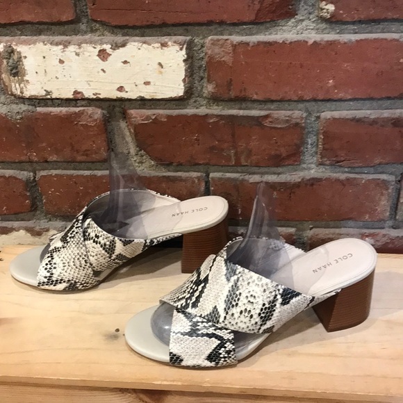 Cole Hahn Python Dakota Criss Cross Mule Sandal 🖤👡 - Picture 5 of 8